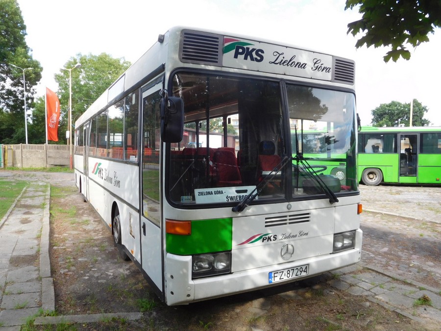 Mercedes-Benz O407 #Z00303