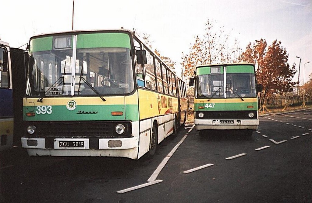Ikarus 280.26 #393