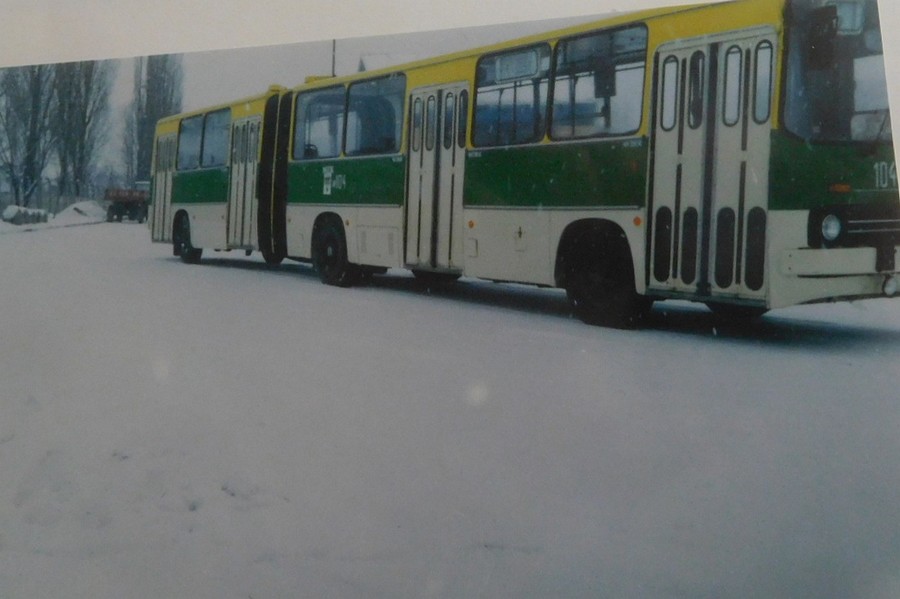 Ikarus 280.02 #104