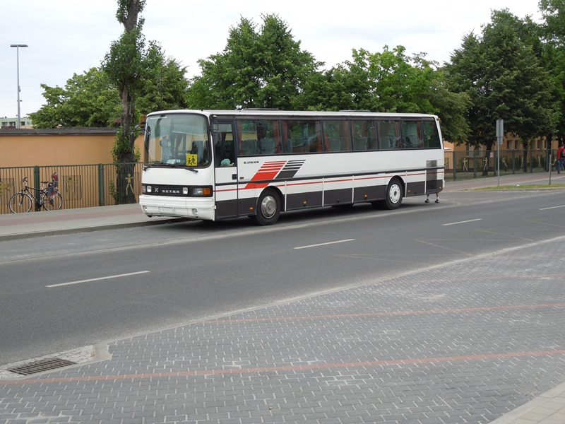 Setra S215 HR #FNW10052