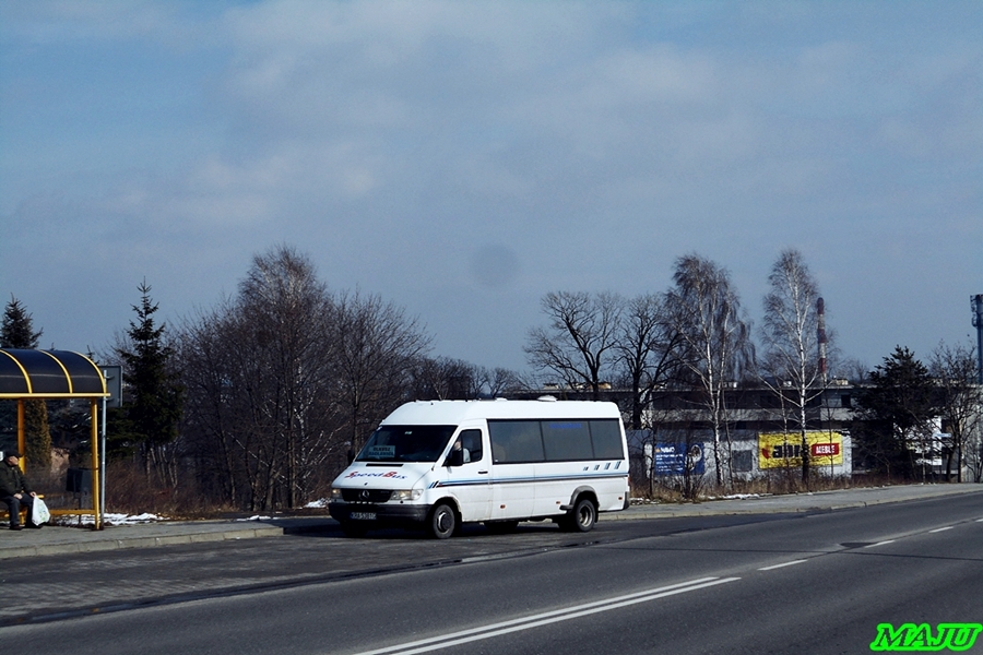 Mercedes-Benz 412D Sprinter #KRA 5381G