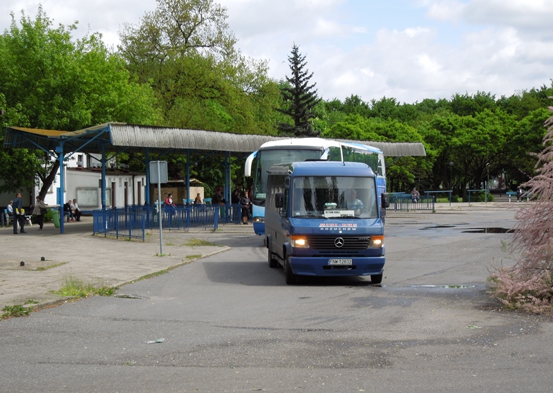 Mercedes-Benz Vario 814D #FNW 12832