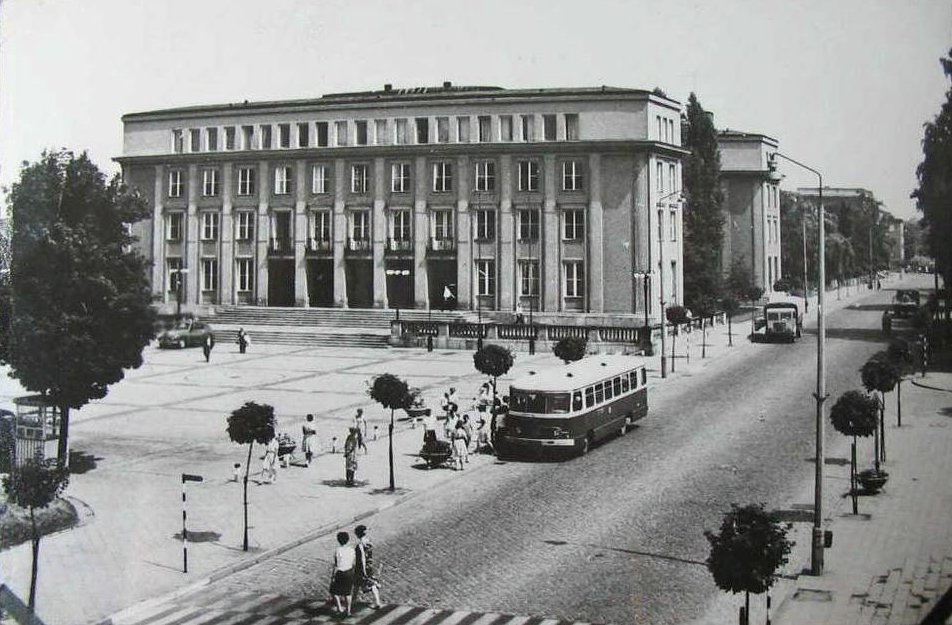 San H01B
