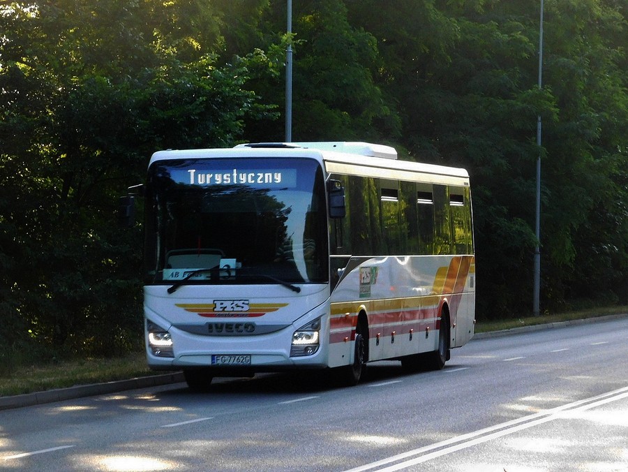 Iveco Crossway Line 13M #FG 7762G