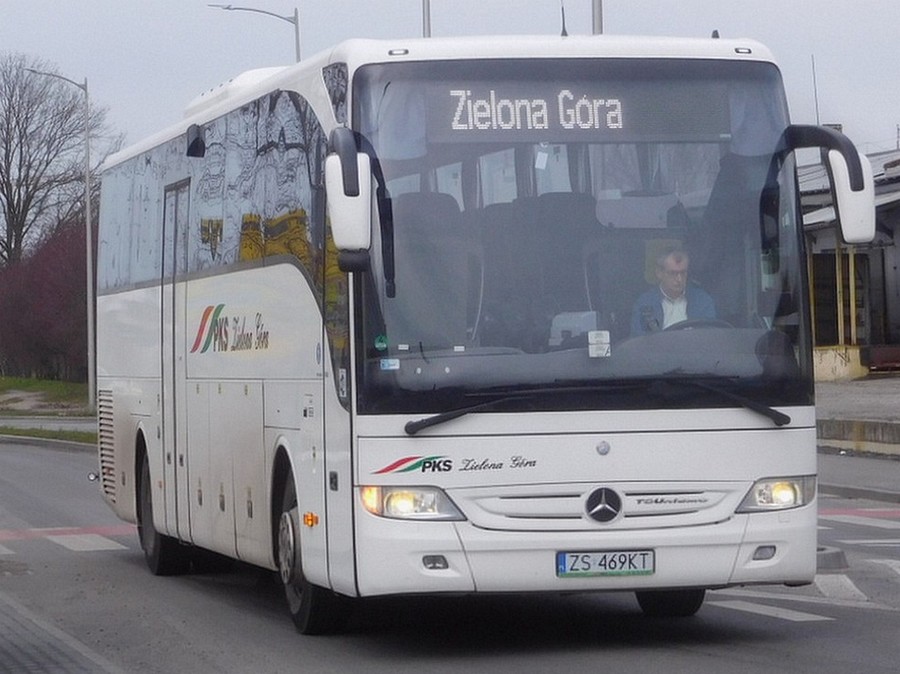 Mercedes-Benz Tourismo 16RHD/2 #Z90202