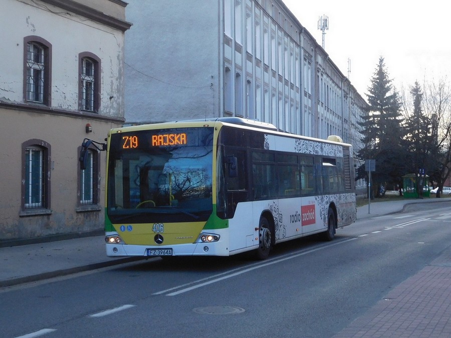 Mercedes-Benz Conecto LF #406