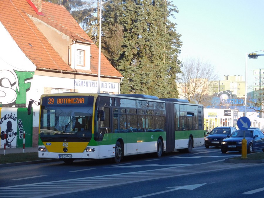 Mercedes-Benz Conecto LF G #452