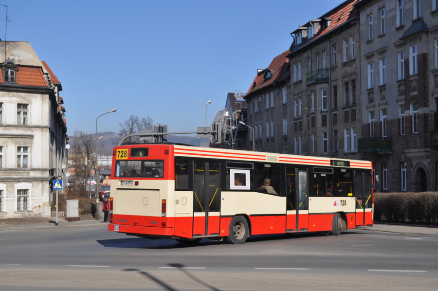 Volvo B10BLE / Carrus #728