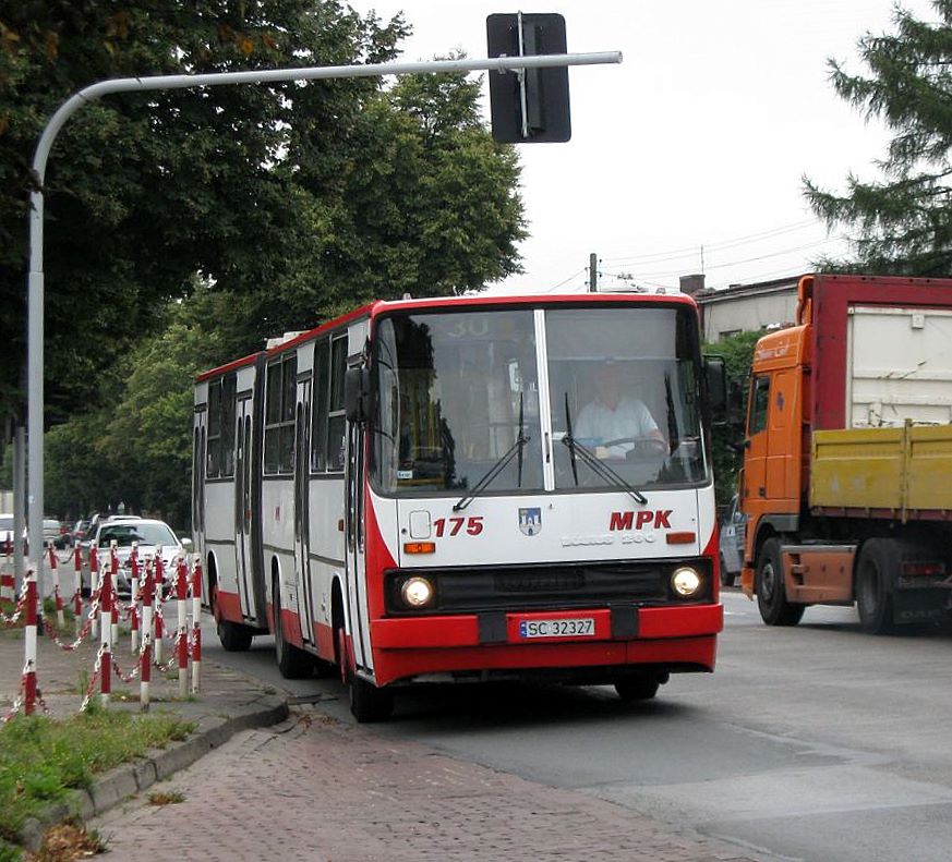 Ikarus 280.70E #175