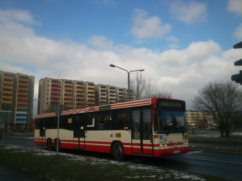 Volvo B10BLE 6x2 Carrus #749