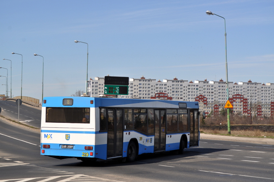 Neoplan N4016TD #219