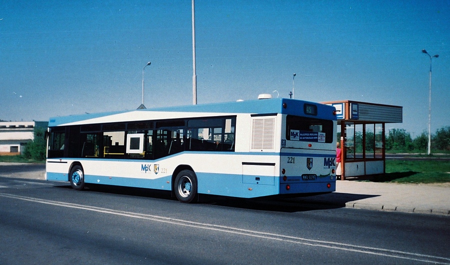 Neoplan K4016td #221