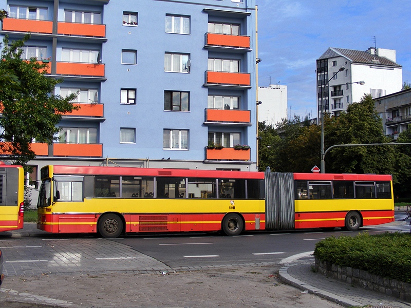 Volvo B10MA Carrus #8011