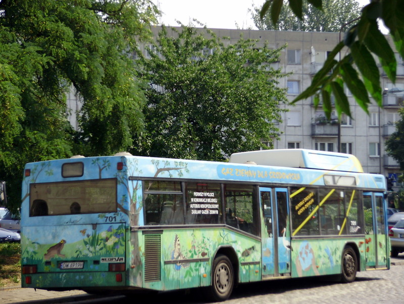 Neoplan N4016 CNG #701
