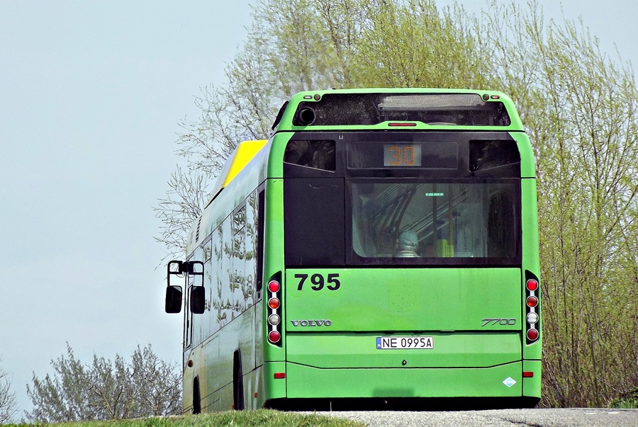 Volvo 7700 CNG #795