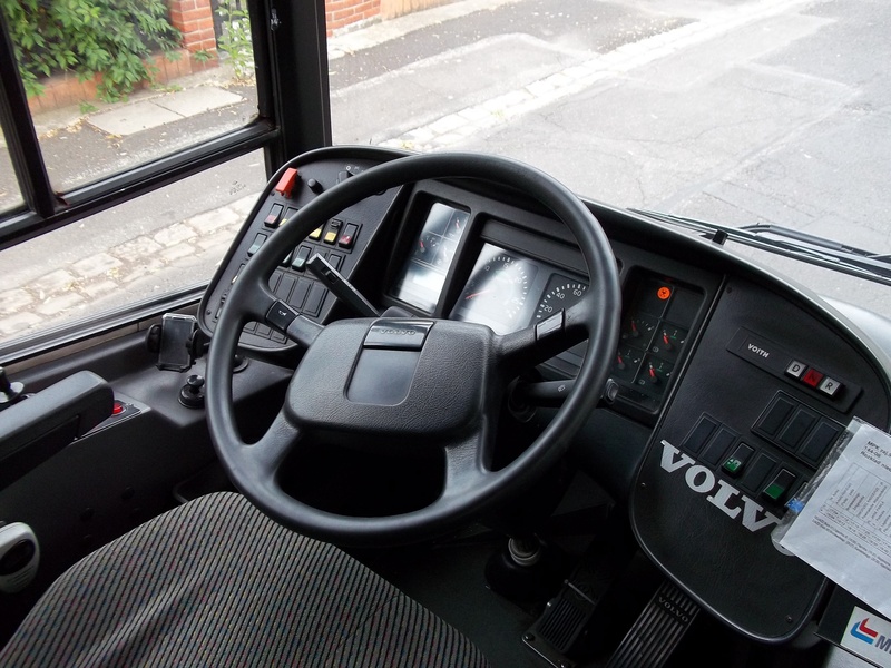 Volvo 7000A #8111